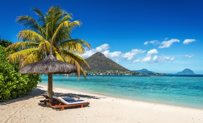 Tropischer Traumstrand auf Mauritius (tobago77 / stock.adobe.com)  lizenziertes Stockfoto 
Informazioni sulla licenza disponibili sotto 'Prova delle fonti di immagine'